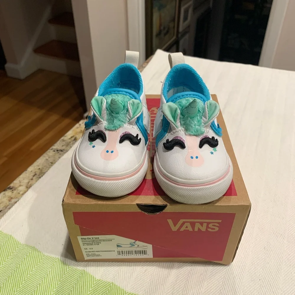 Vans Kids Unicorn Slip-On Sneakers - Teal and White